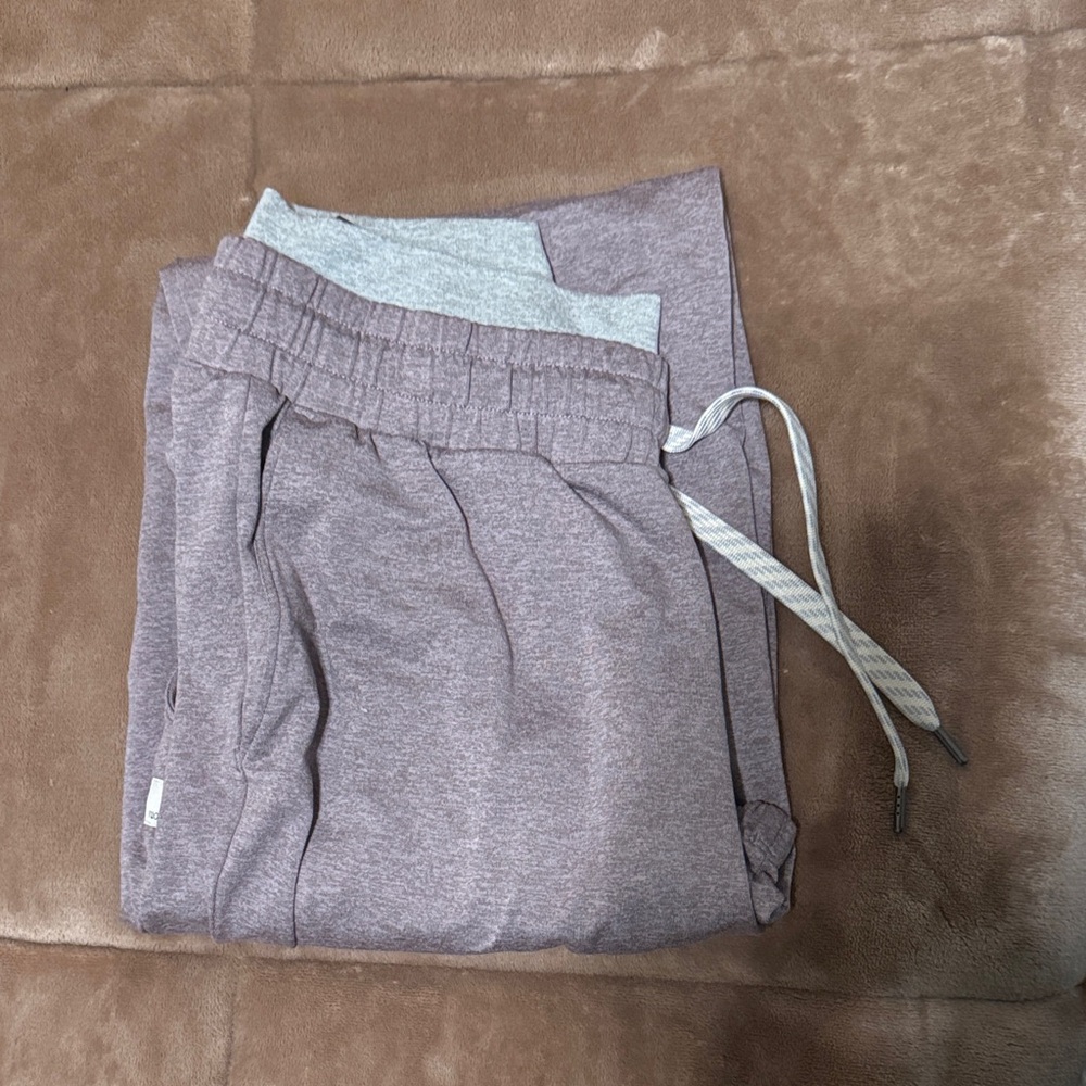 Vuori Halo Warm-Up Jogger Sweatpants Stretch Performance S Womens - Picture 7 of 9